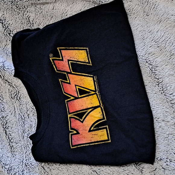 Hot Topic Tops - KISS TEE MEDIUM